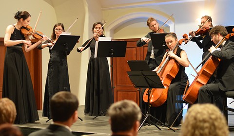 Slovácký komorní orchestr opět zazářil v Redutě